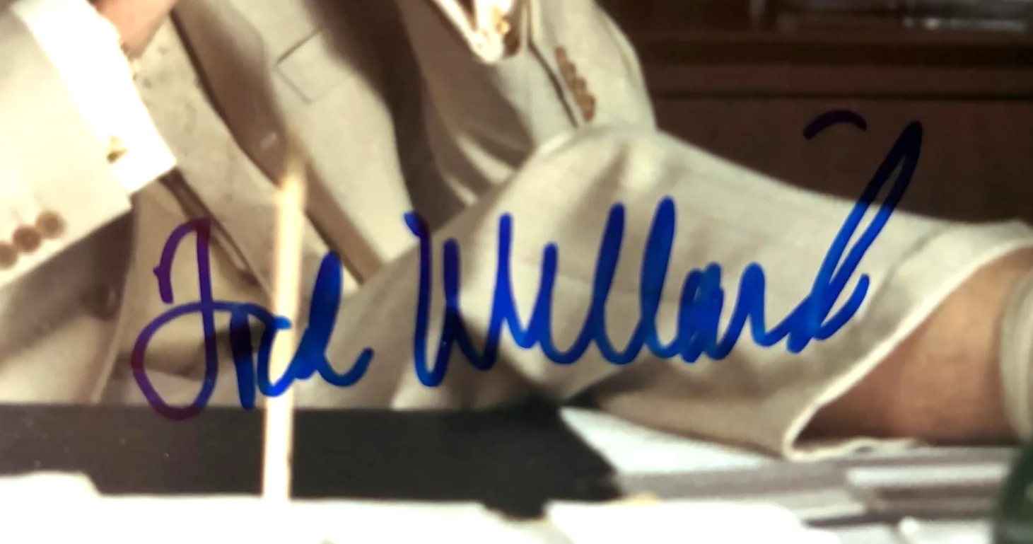 Fred Willard — FRED WILLARD SIGNED AUTOGRAPHED 8X10 PHOTO MODERN FAMILY RARE WALL-E PSA COA, изображение 2