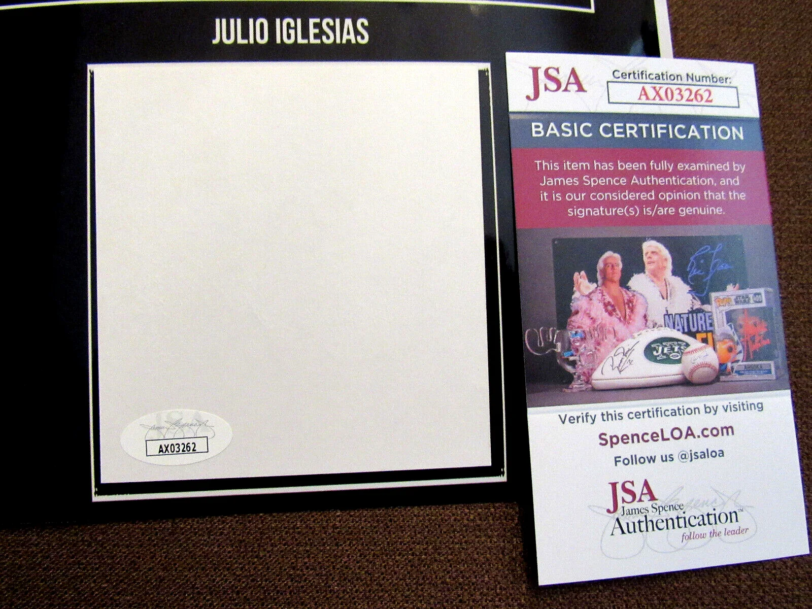 JULIO IGLESIAS SINGER ENTERTAINER SIGNED AUTO 7.5 X 11 PHOTO & CUT JSA BEAUTY, изображение 4