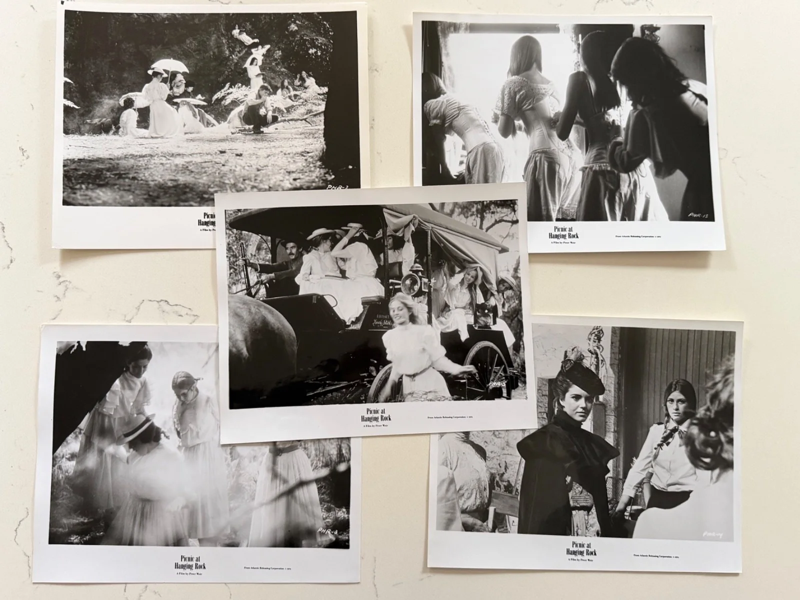 Movie Promo Photos - Picnic at Hanging Rock Lot 11, изображение 3