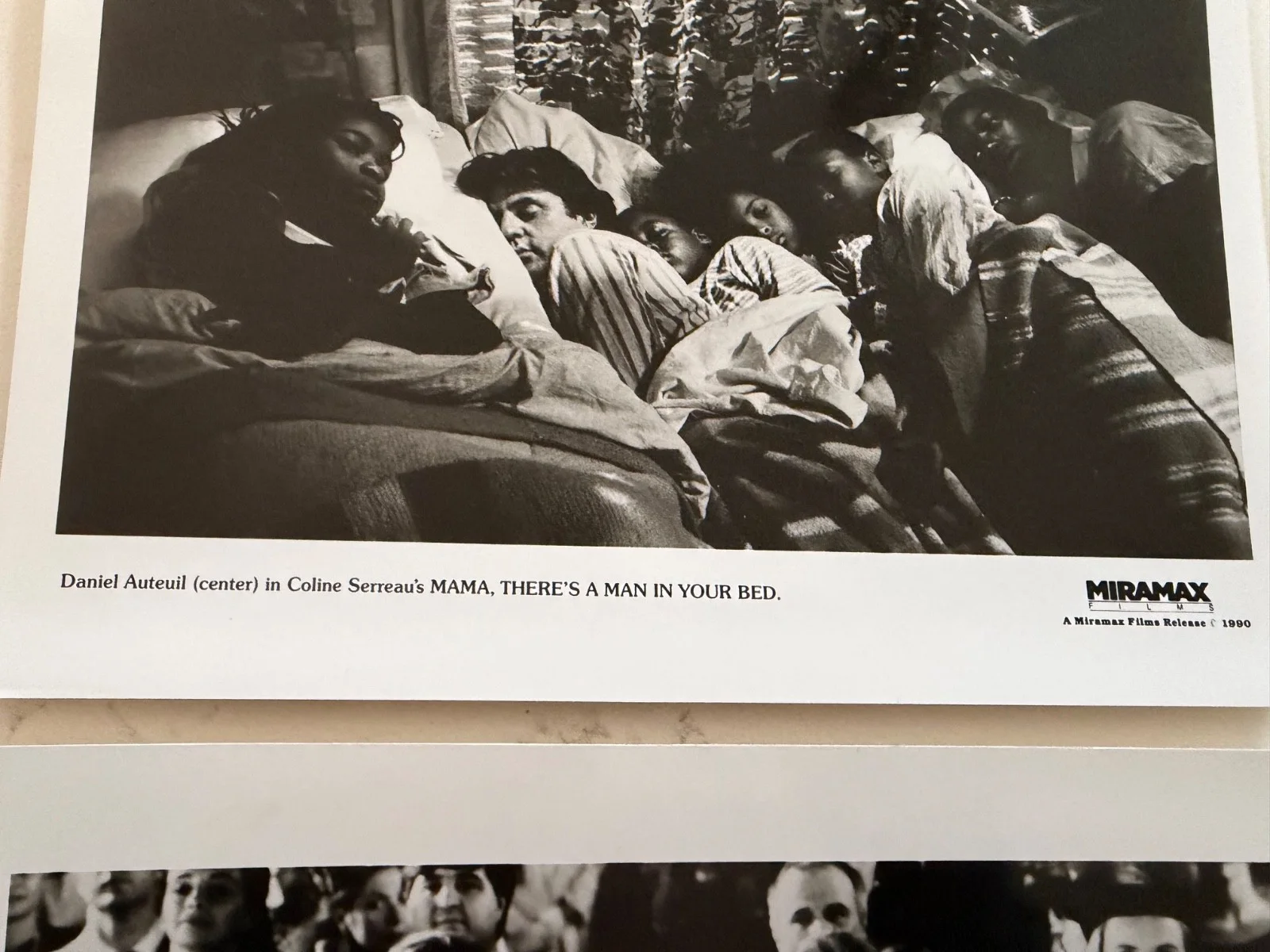 Movie Promo Photos - Mama, There's a Man in Your Bed Lot 10, изображение 2