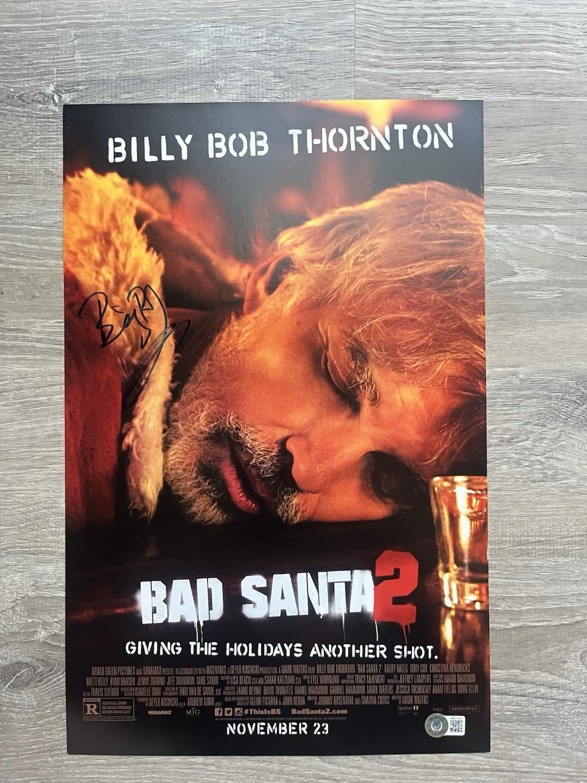 Billy Bob Thornton — Billy Bob Thornton Signed Bad Santa 2 11x17 Photo Beckett COA Autograph, image 2