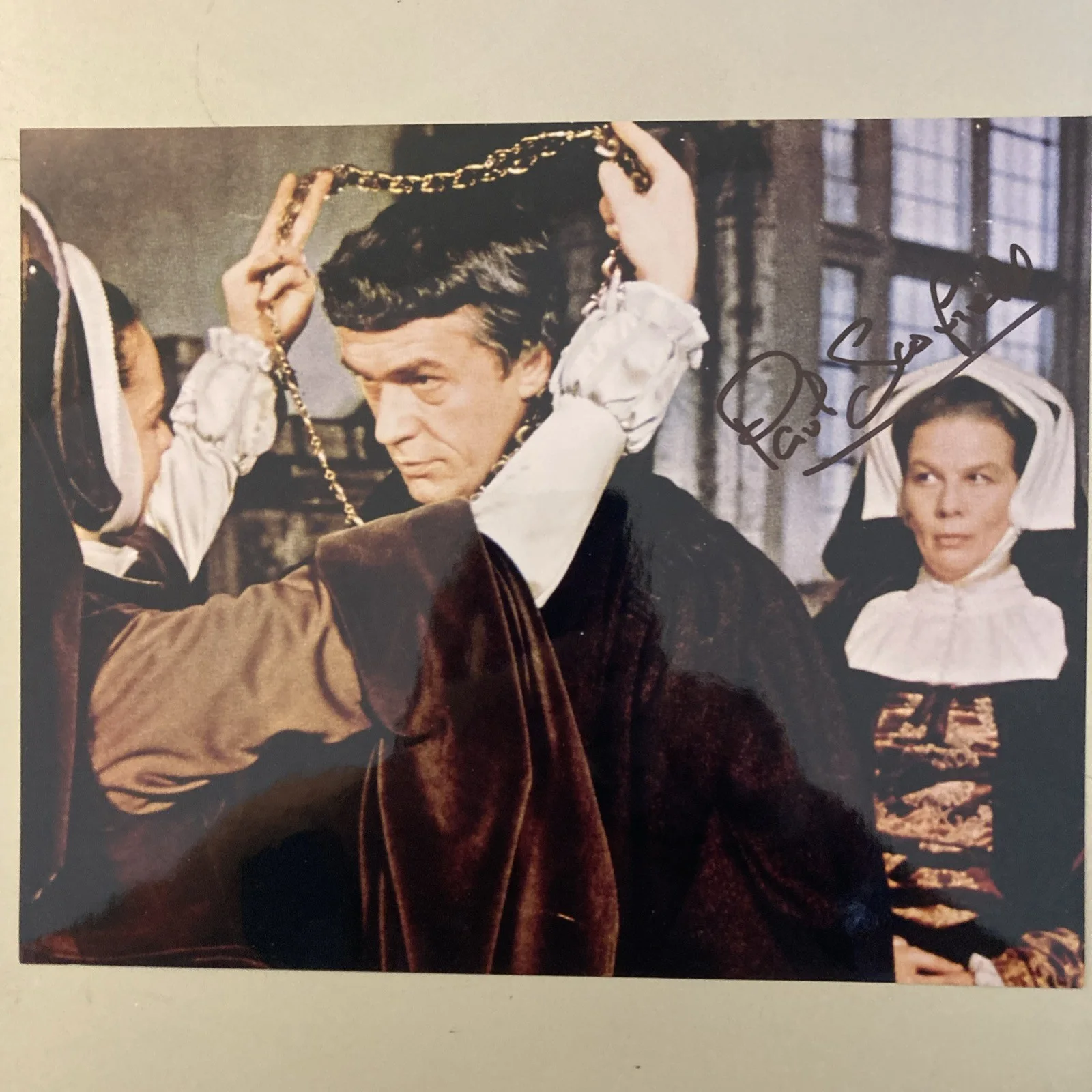 Paul Scofield 1922-2008 “King Lear” signed 8x10 glossy -rare WITH COA/WOW/Look, image 2