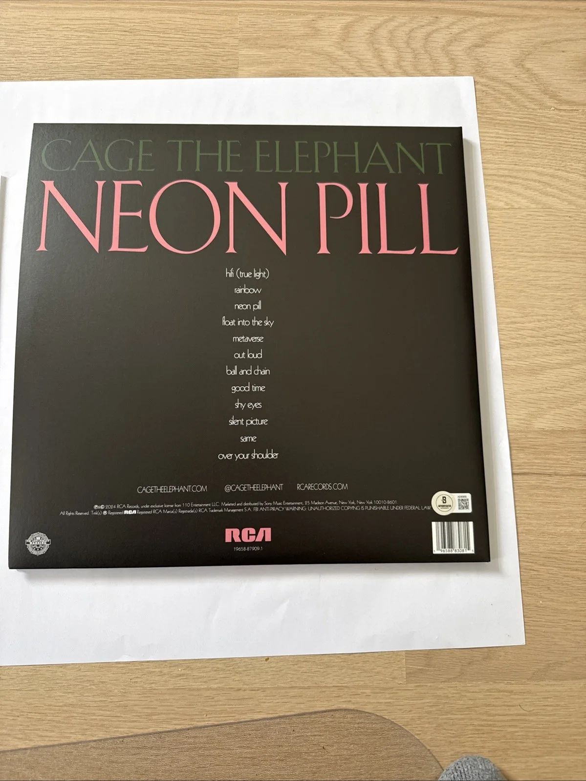 Cage The Elephant Signed Neon Pill Vinyl Beckett LOA, image 4