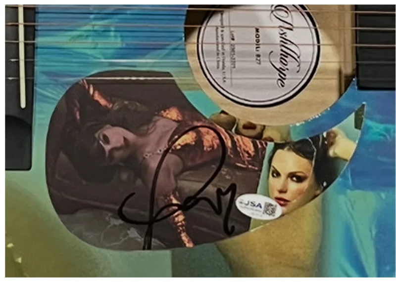 Taylor Swift Signed Life Of A Showgirl Acoustic Guitar (JSA), изображение 2