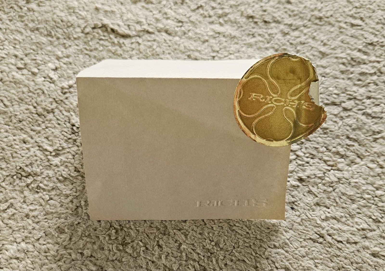 Autographed Best Wishes Small Card Coretta Scott King Pen Gold Foil Sticker..., изображение 2