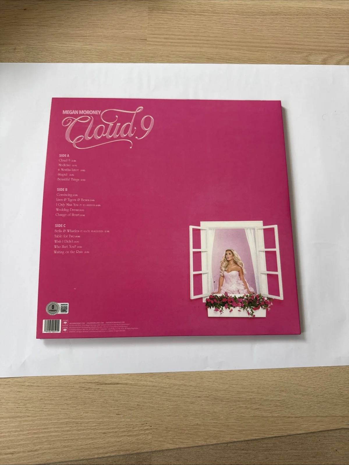 Megan Moroney Signed Cloud 9 Vinyl Beckett COA, image 2