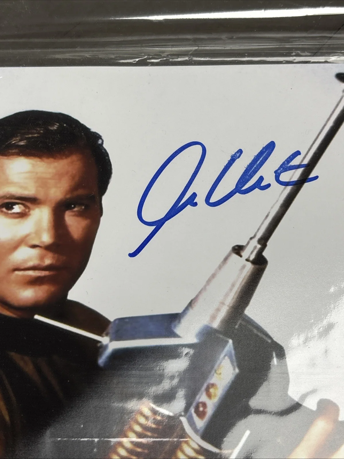 William Shatner Captain James T Kirk Star Trek signed 14X11 Photo JSA COA, image 2