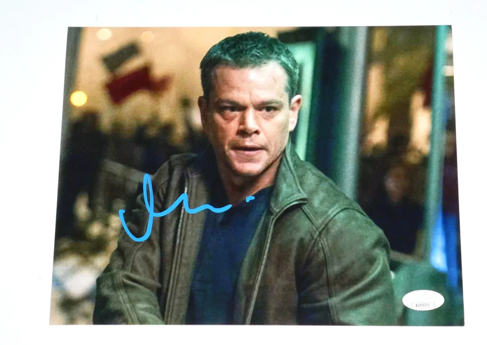 Matt Damon — MATT DAMON SIGNED AUTOGRAPHED JASON BOURNE "THE BOURNE IDENTITY 8 x 10 PHOTO JSA, image 3