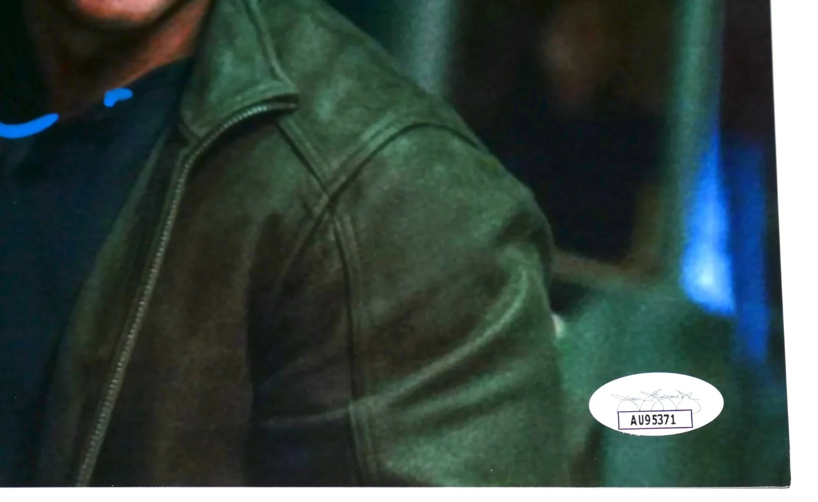 Matt Damon — MATT DAMON SIGNED AUTOGRAPHED JASON BOURNE "THE BOURNE IDENTITY 8 x 10 PHOTO JSA, image 5