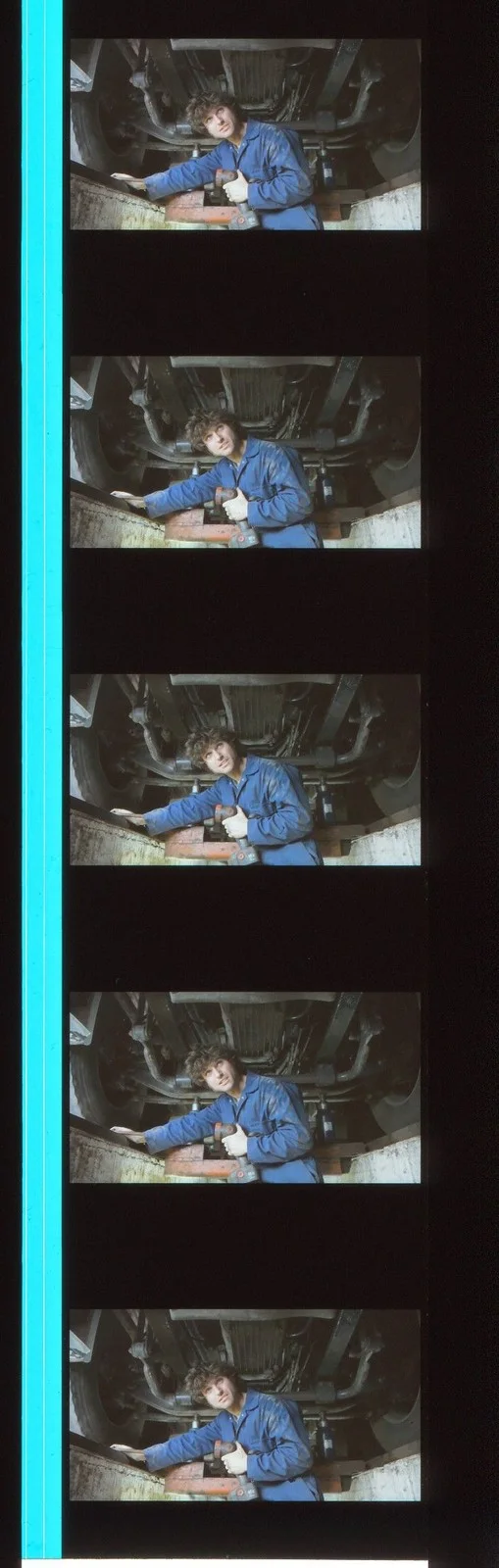 TT3D Closer to the Edge Guy Martin 35mm Film Cell strip very Rare var_b, изображение 5