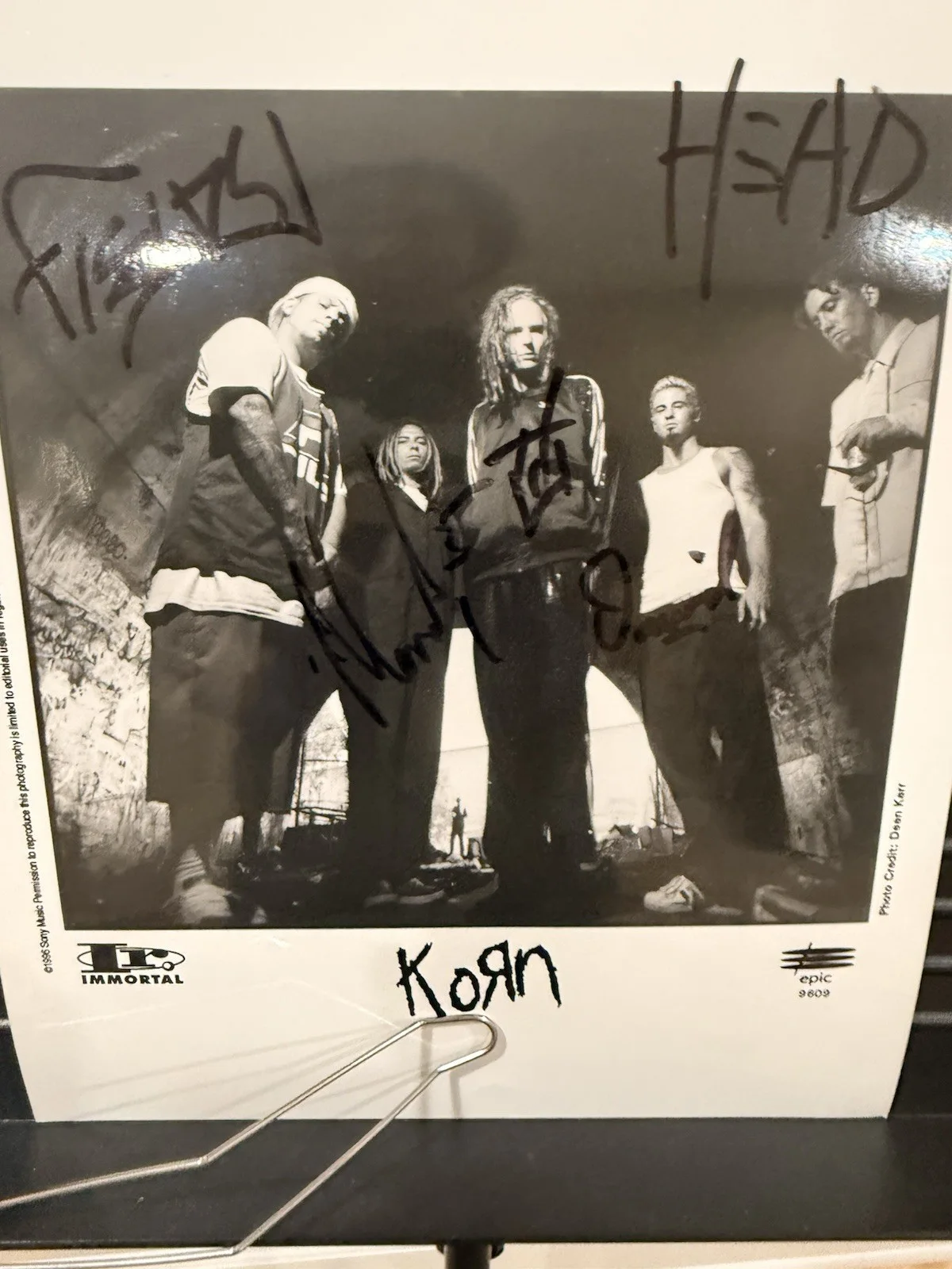 *KORN* 1996 Era nu-metal SIGNED photo with JSA LOA., image 2