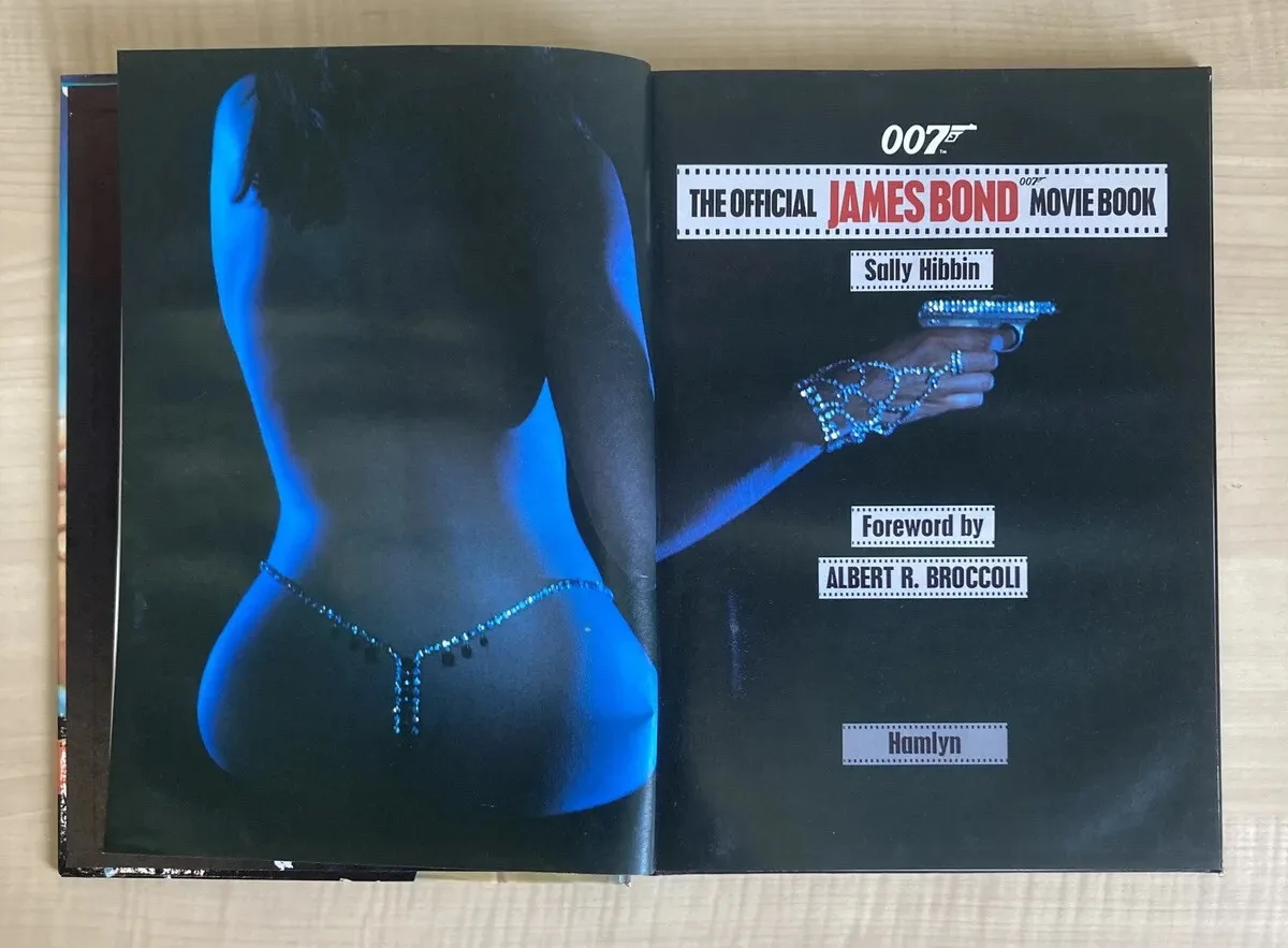 The Official James Bond 007 Movie Book by Sally Hibbin | Original Hardback | VGC, изображение 4