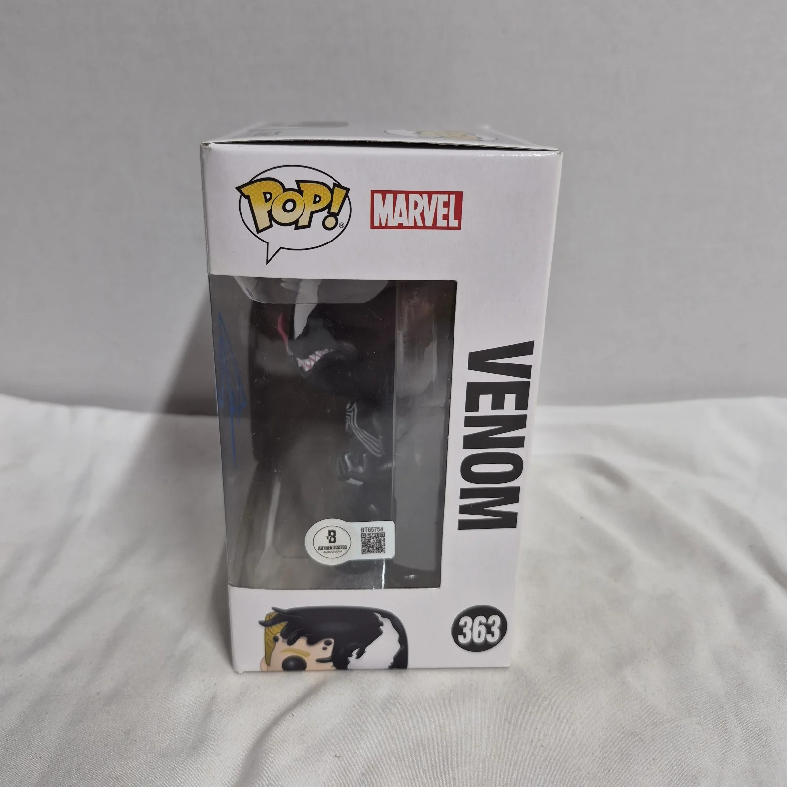 Topher Grace Signed Venom Funko Beckett, image 2