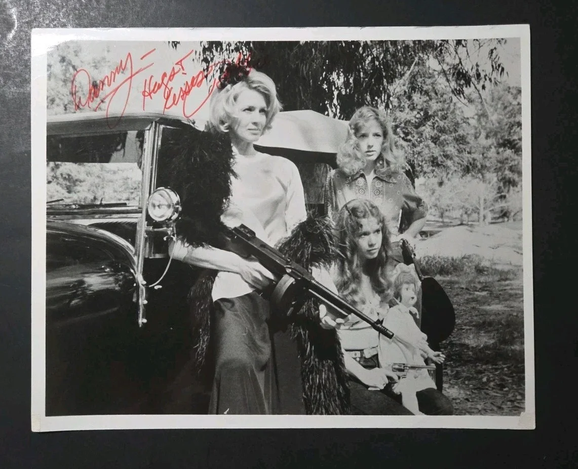 Angie Dickinson — Vintage 1974 Angie Dickinson Autographed 8x10 Photo Big Bad Mama
