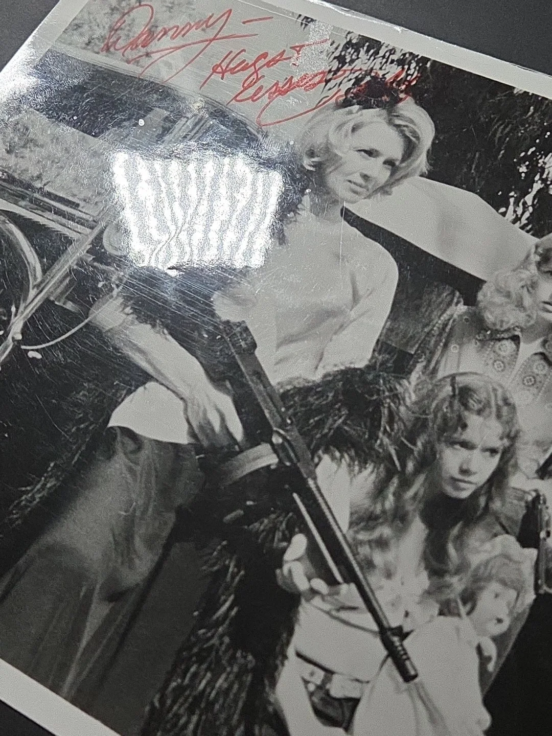 Angie Dickinson — Vintage 1974 Angie Dickinson Autographed 8x10 Photo Big Bad Mama, изображение 5