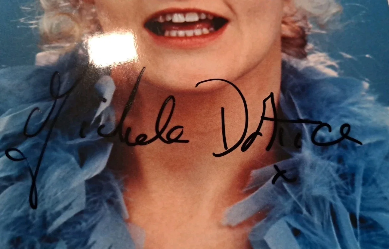 Michelle Dotrice — Michelle Dotrice Autographed 12×8 Photo with COA from UACC Betty Spencer, изображение 5