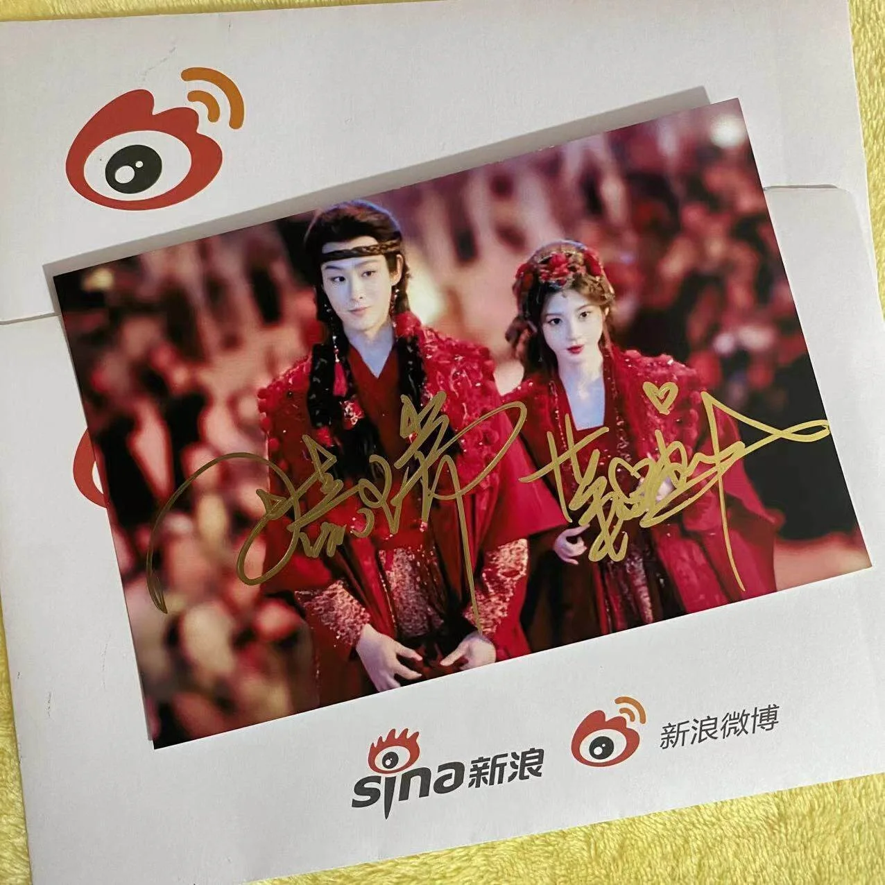 Veil of Shadows‌ 月鳞绮纪Ju Jingyi, Tian Jiarui, autographed photo, 6 inches 鞠婧祎 田嘉瑞, изображение 5