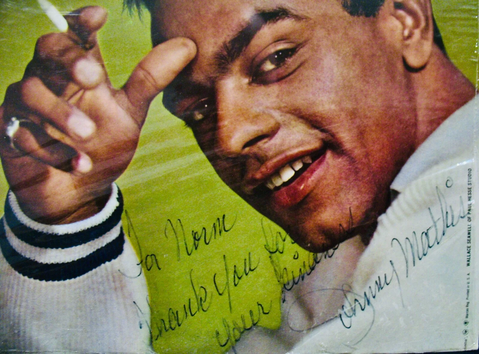 JOHNNY MATHIS: Álbum assinado "More Greatest Hits" com certificado de autenticidade da Norm Nite ~ lacrado!, image 2