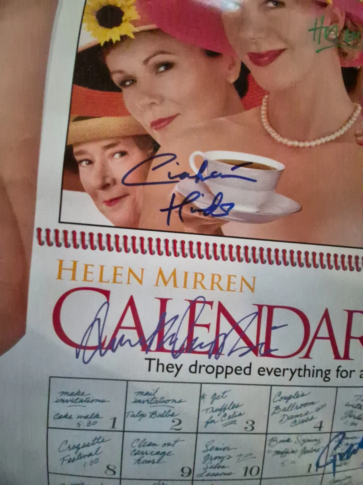 SEE BELOW — CALENdar girls----CAST SIGNED MOVIE POSTER-w/COA ekim, изображение 4