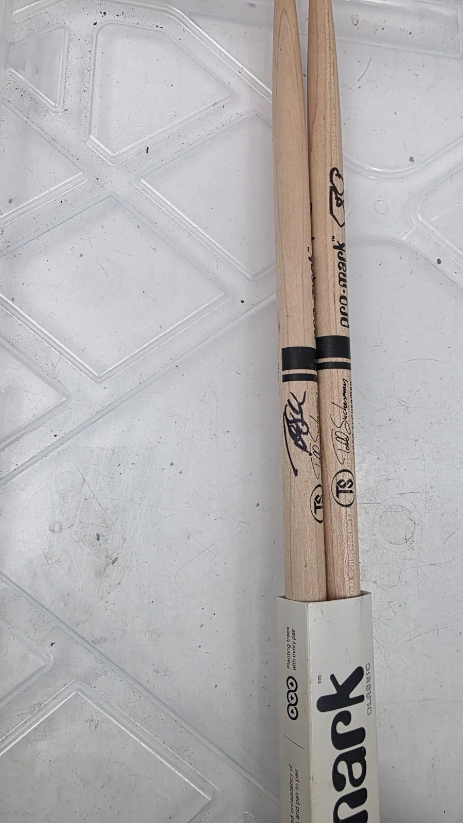 Styx Band Signed Drum Sticks Tommy Shaw,L.Gowan,J.Y.,Ricky Phillips,Will E,Chuck, image 3