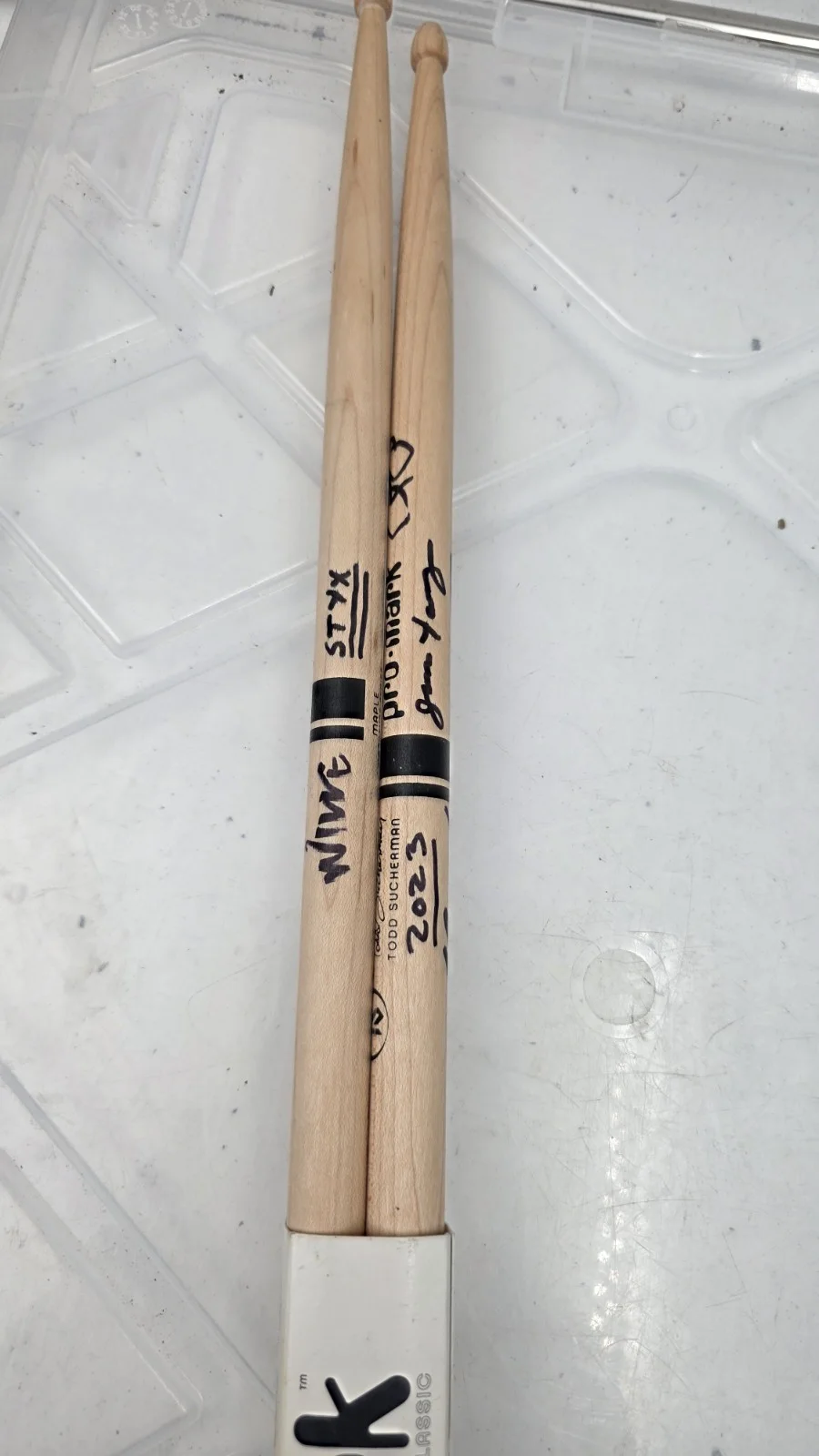 Styx Band Signed Drum Sticks Tommy Shaw,L.Gowan,J.Y.,Ricky Phillips,Will E,Chuck, image 4