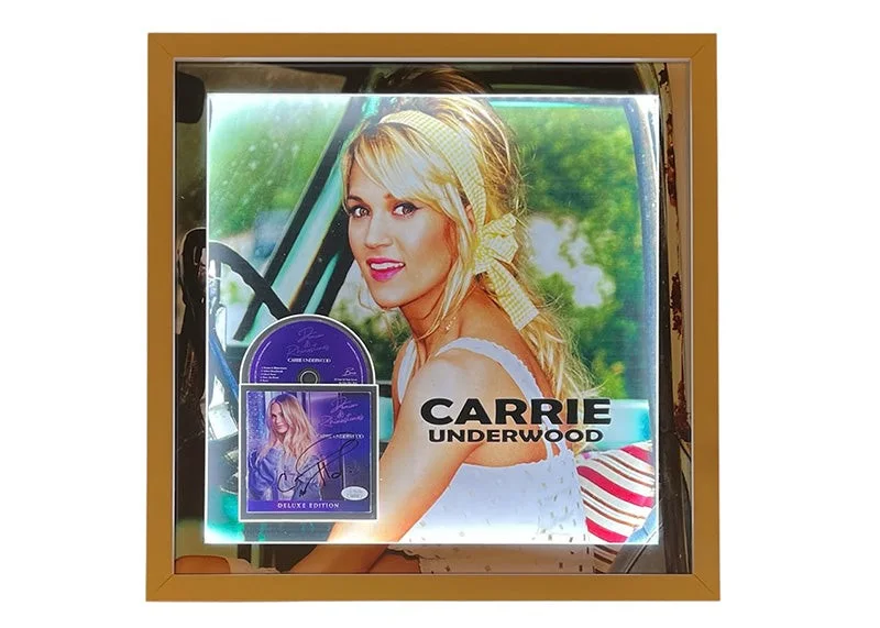 Carrie Underwood Signed 21x21 3D Light Up Framed Denim & Rhinestones CD JSA, изображение 3