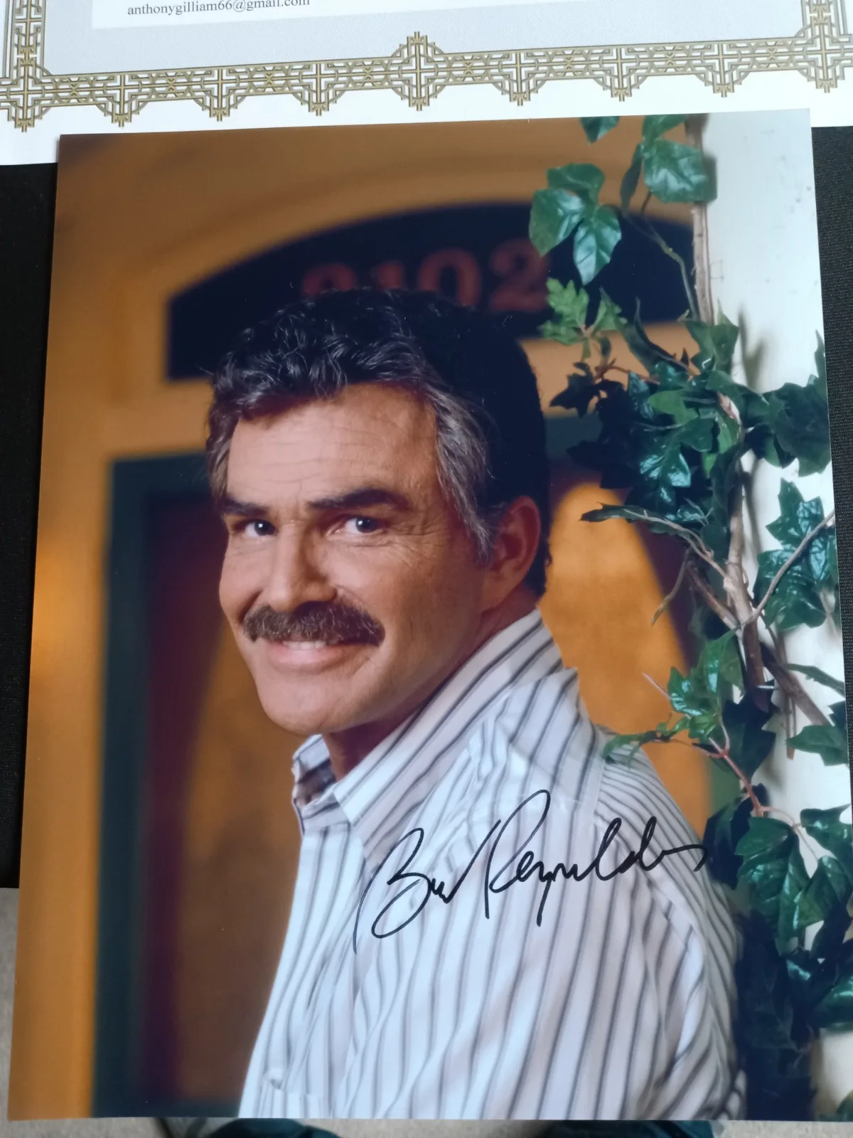 Burt Reynolds Hand Signed 8x10 Color Photo With COA, image 2