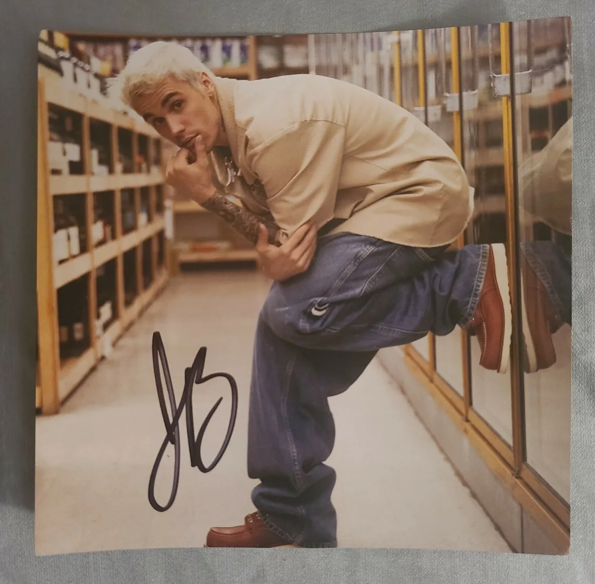 Justin Bieber Yummy CD Single + Hand SIGNED Insert, image 2