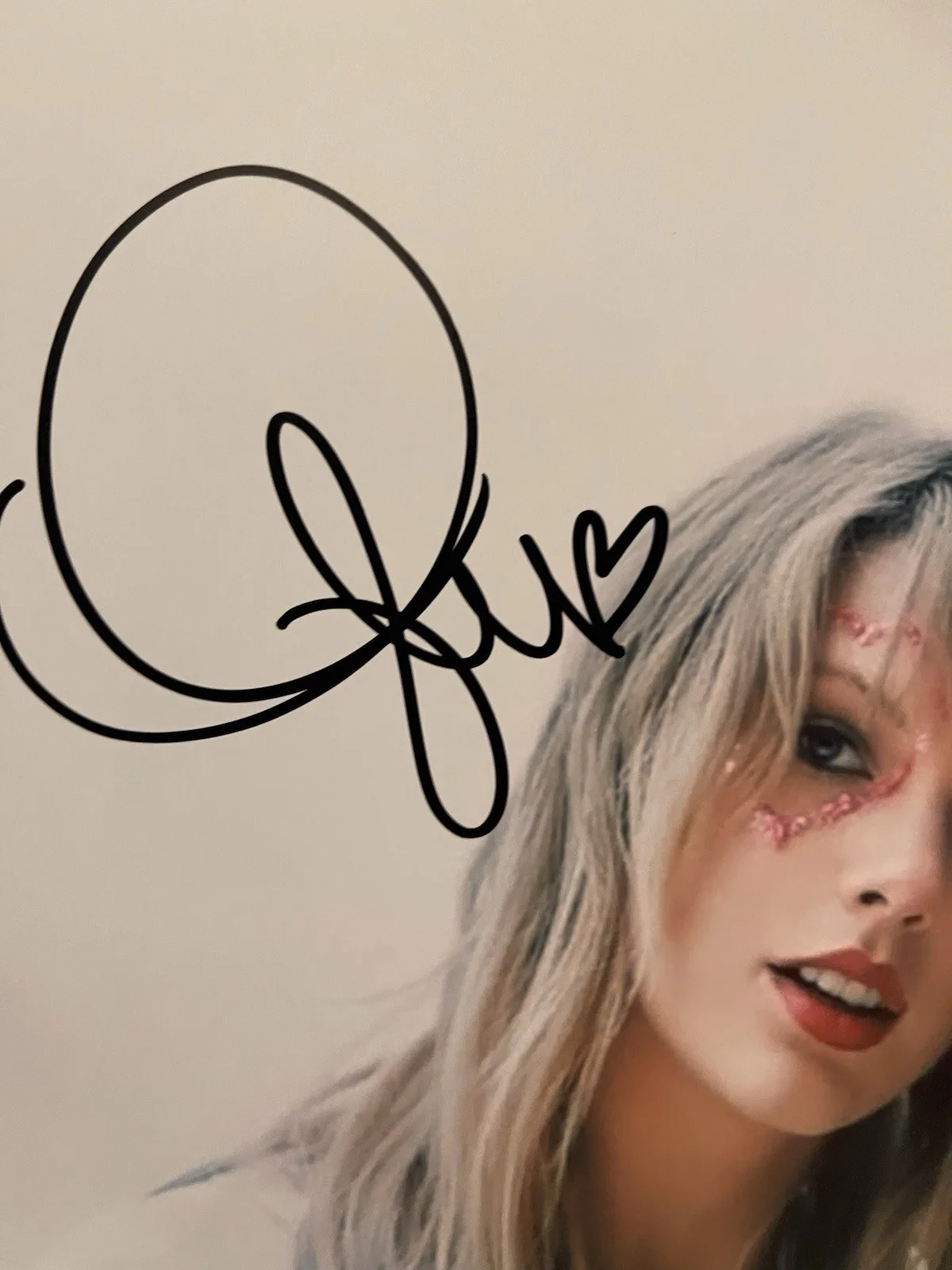 taylor swift hand signed photo LOVER, promotional, изображение 2