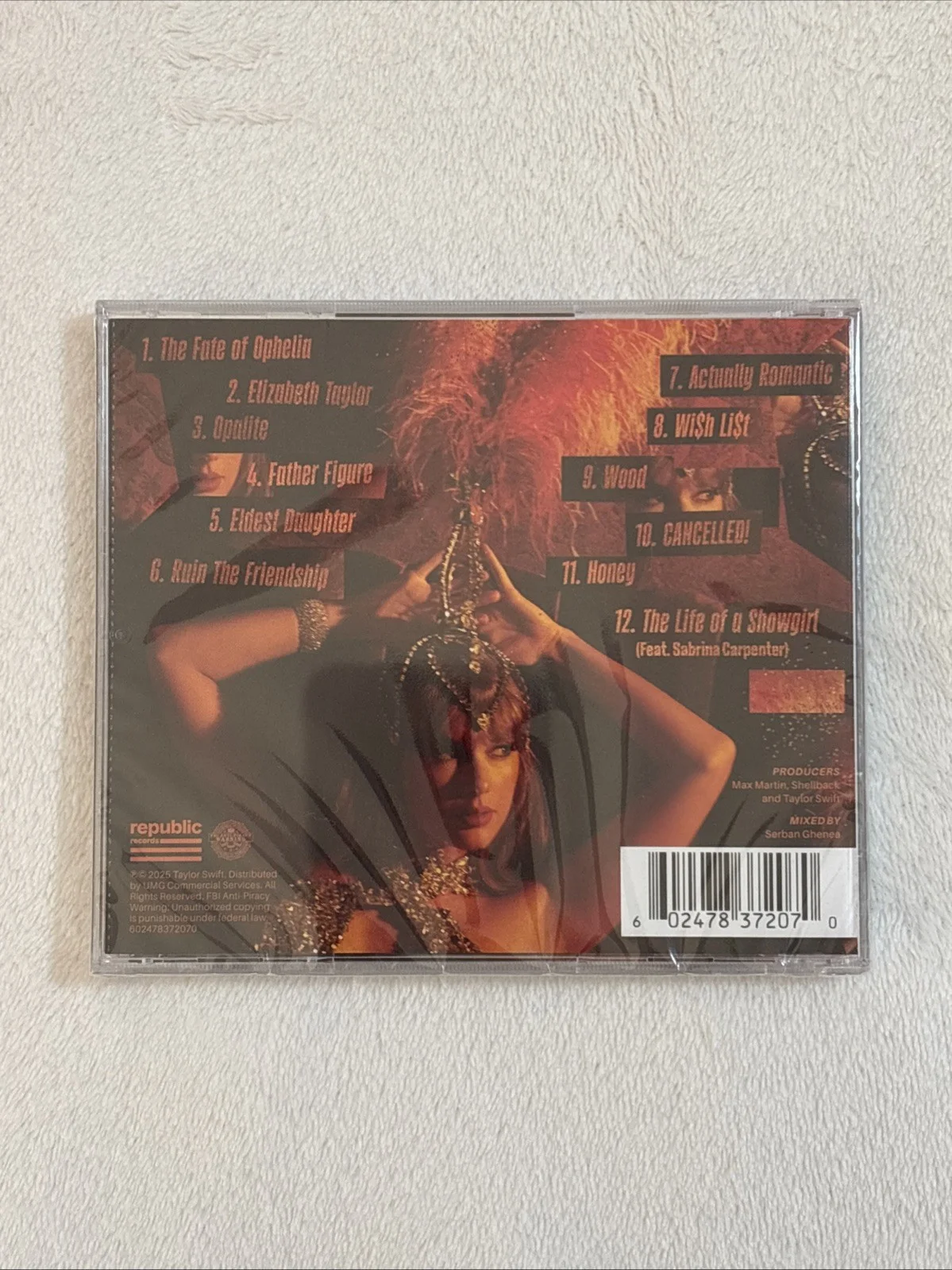 Taylor Swift The Life of a Showgirl CD + Hand Signed Photo 1 SEALED, изображение 3
