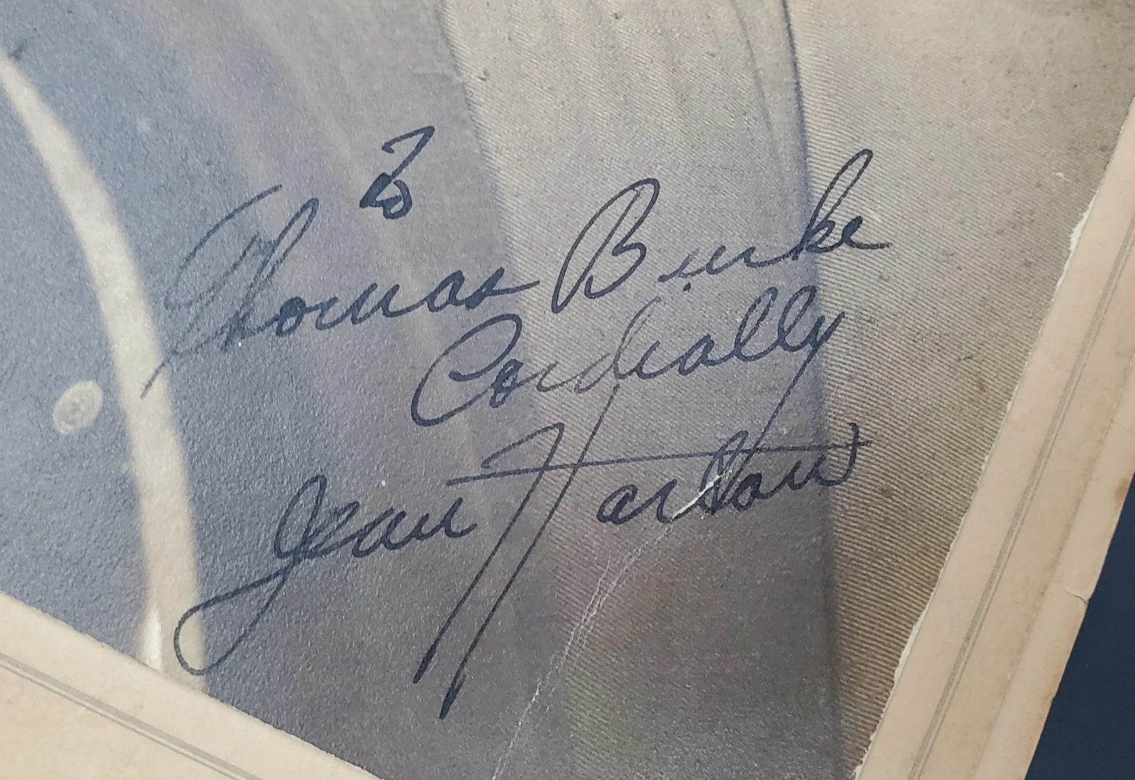Jean Harlow Very Rare Hand Signed 7x5 B & W Photo., изображение 2