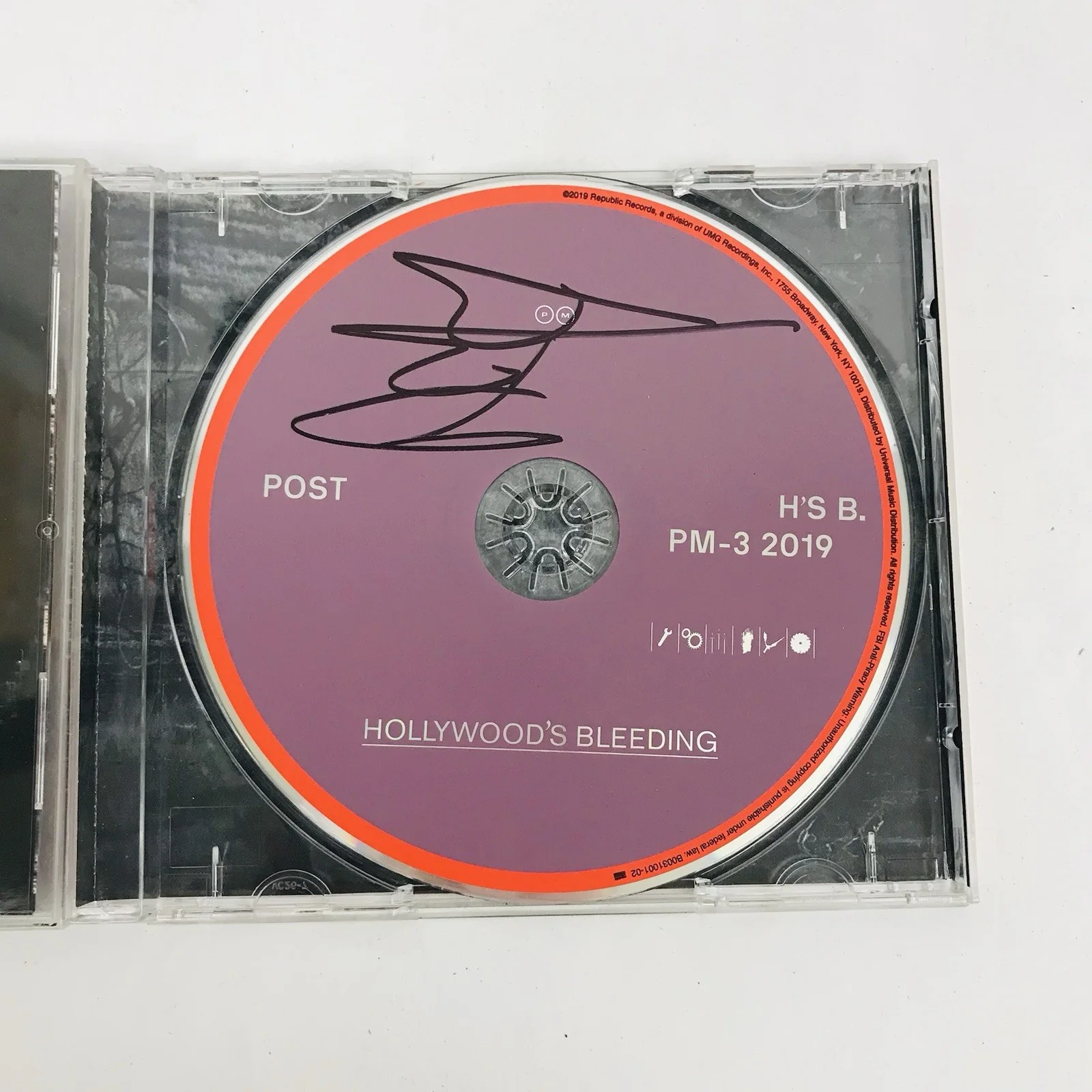 Post Malone SIGNED Hollywoods Bleeding CD Autographed, Damaged Case, image 2