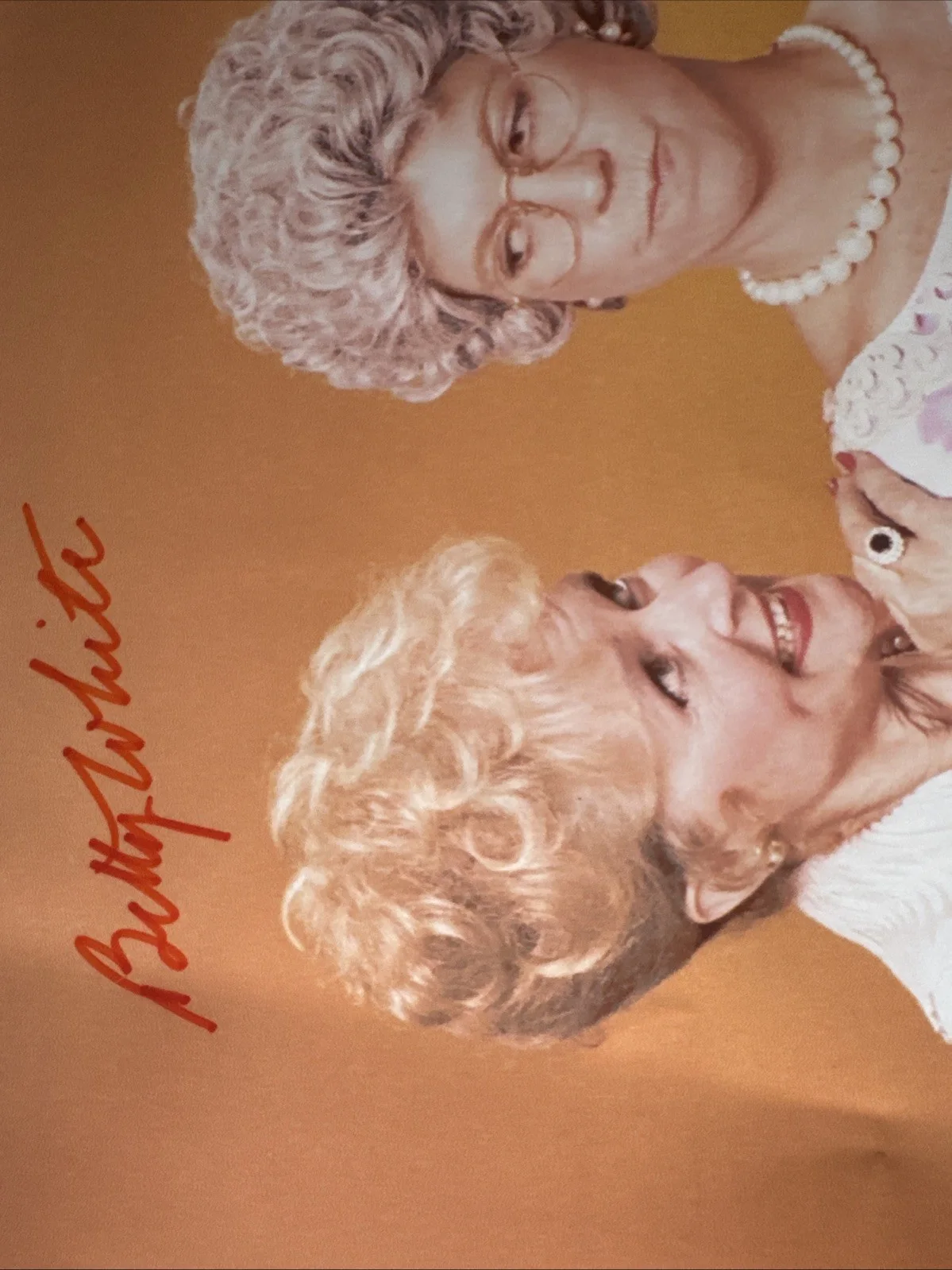 Betty Whitr — Betty White Autographed 8x10 Photo Signed, изображение 2