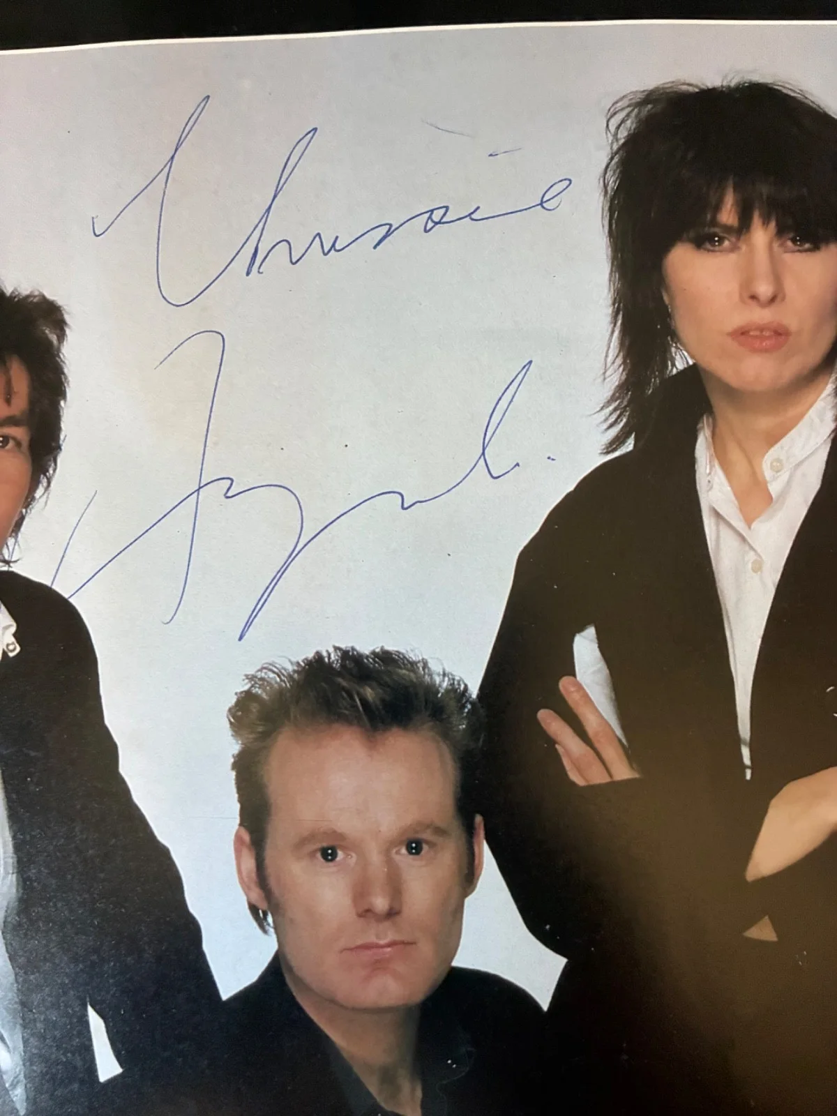 The Pretenders 1984 Tour Book Signed by Chrissie Hynde, изображение 3
