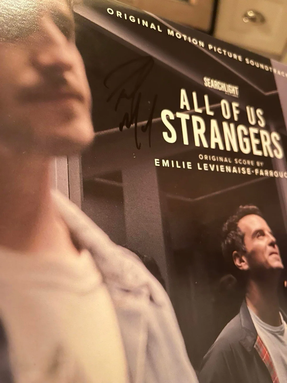 All of Us Strangers Signed vinyl soundtrack Paul mescal and Andrew Scott, изображение 3