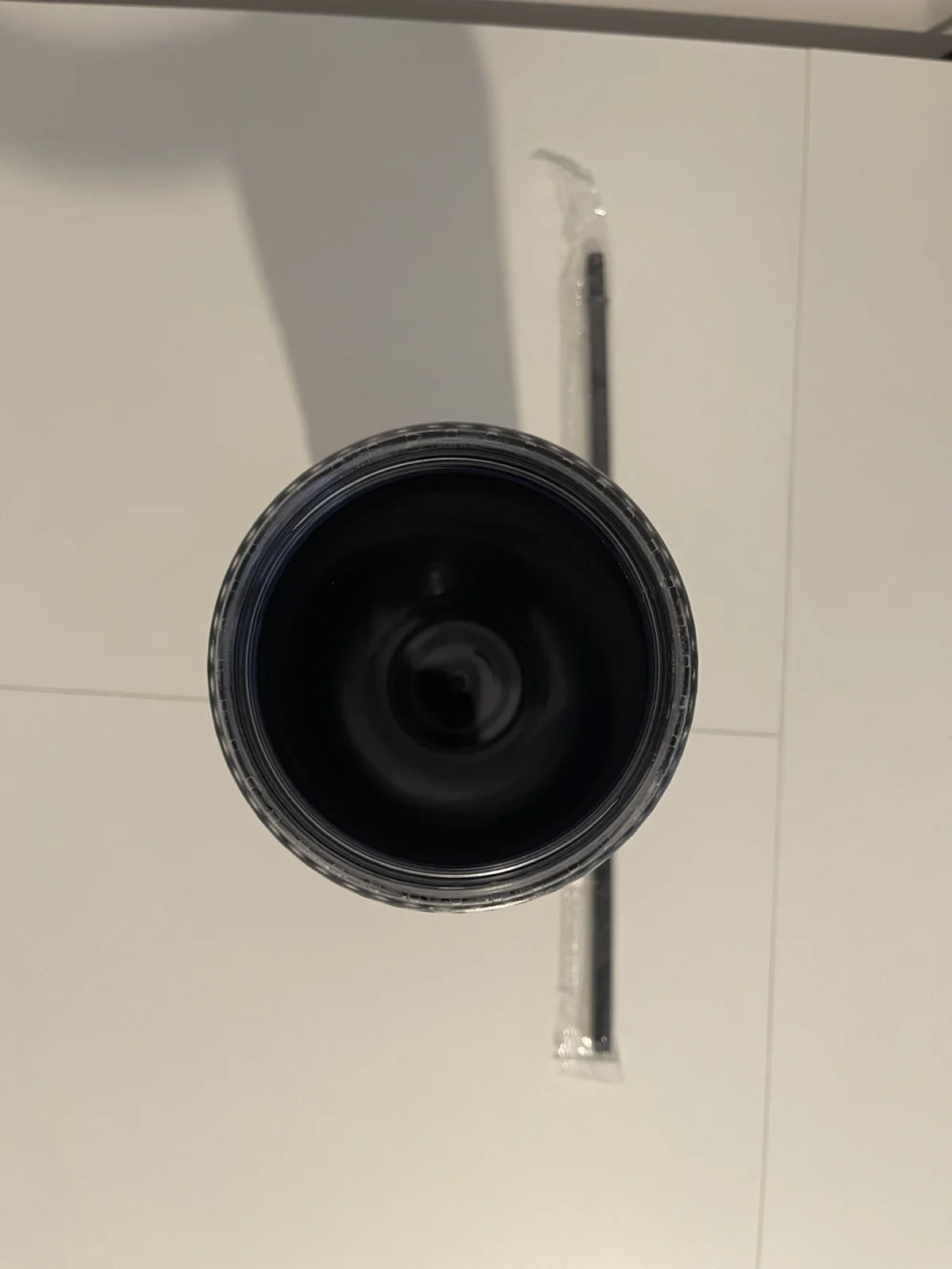 The Michael Jackson Movie BLACK Microphone Cup Tumbler UK Cinema Exc🎤 in hand, изображение 5