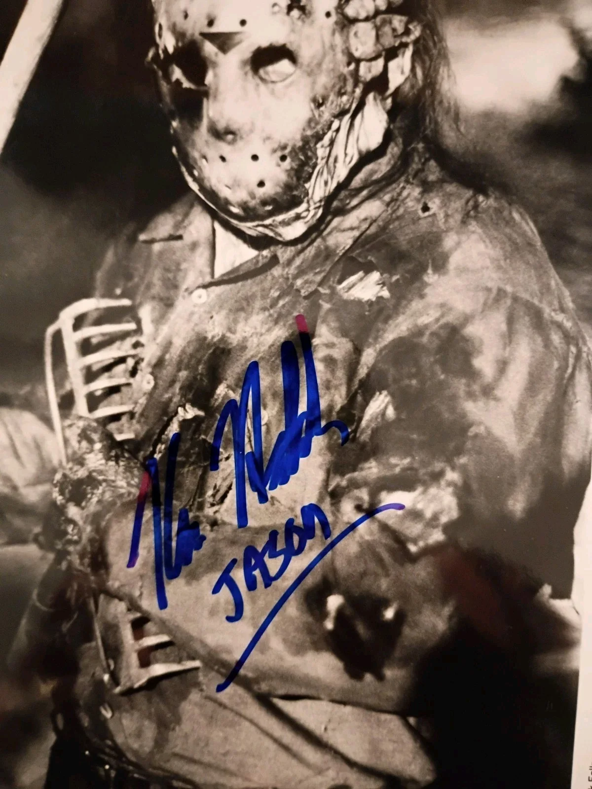 Kane Hodder — KANE HODDER Signed Autographed 8x10 Photo as JASON from FRIDAY THE 13th..JSA COA, image 3