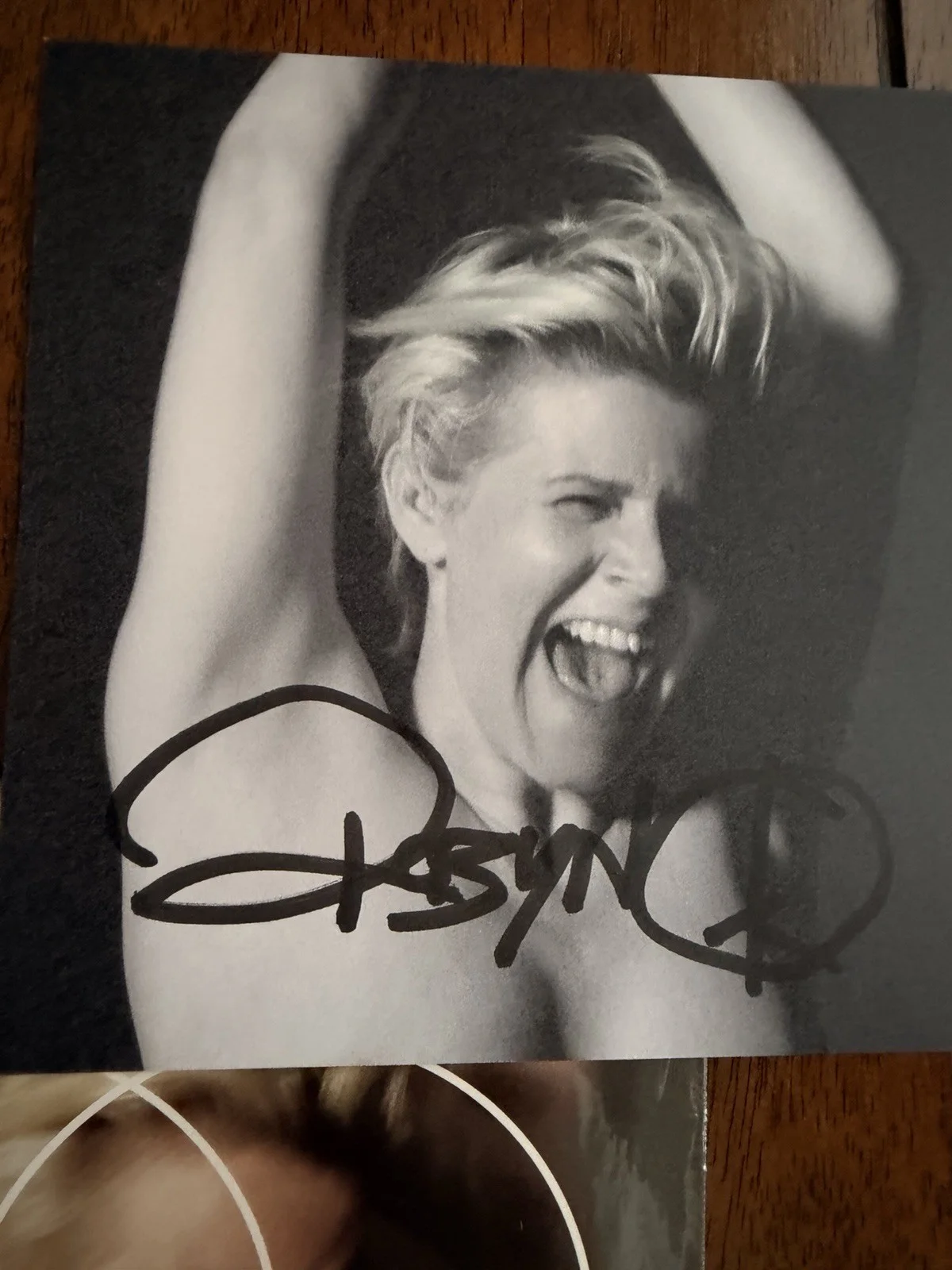 Robyn Hand SIGNED AUTOGRAPHED Card + Sexistential CD Amazon Sold Out, изображение 2