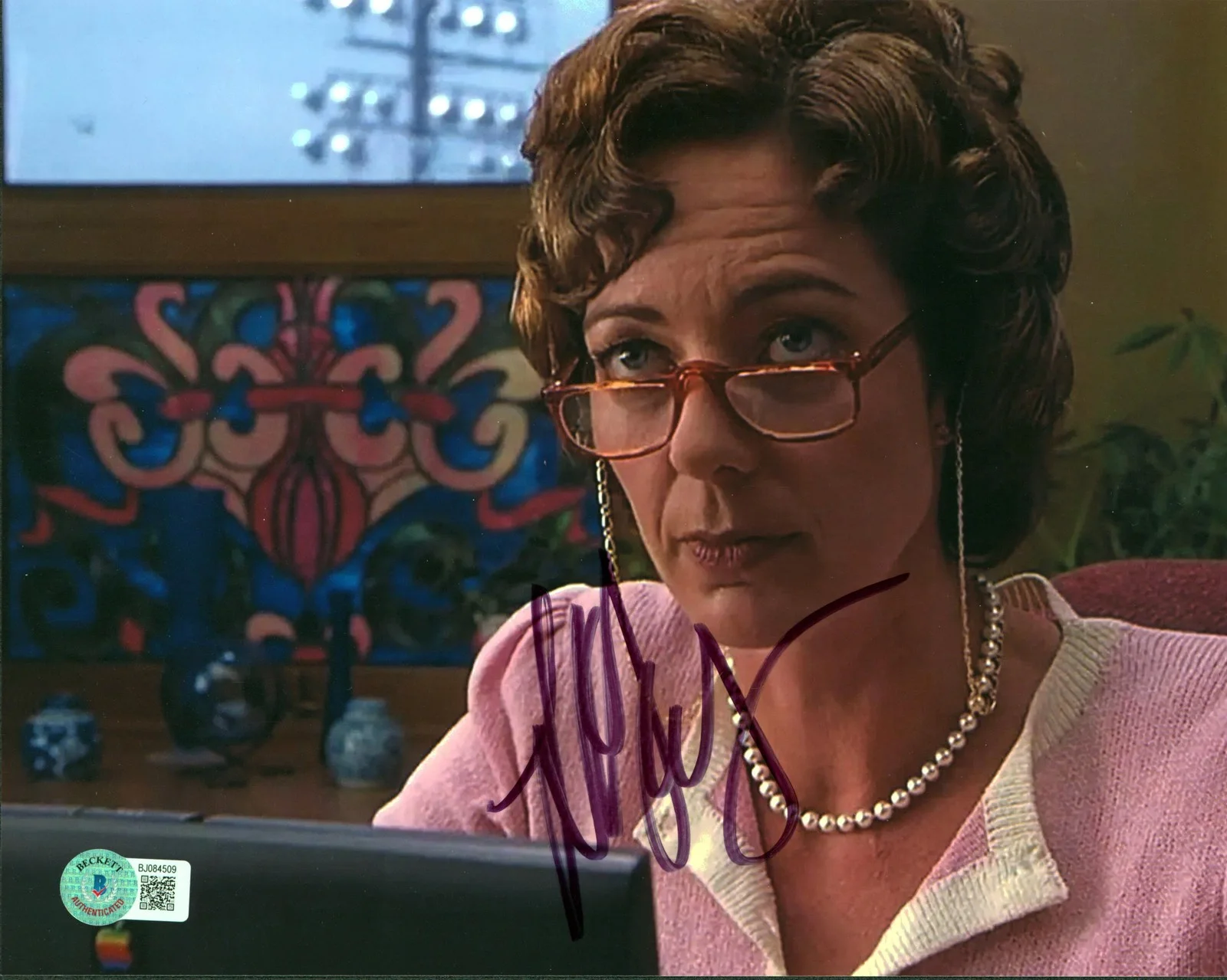 Allison Janney — Allison Janney 10 Things I Hate About You Signed 8x10 Photo BAS #BJ084509