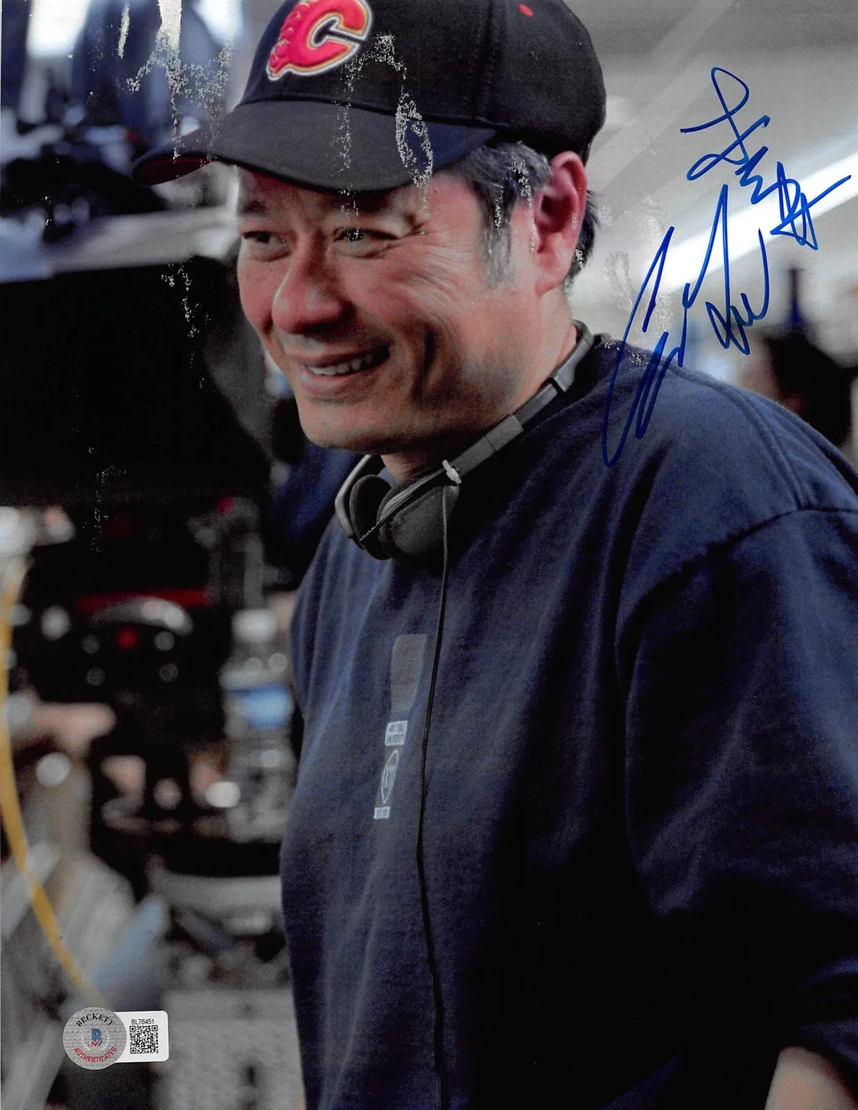 Ang Lee — Ang Lee Crouching Tiger, Hidden Dragon Signed 8.5x11 Photo BAS #BL76451, изображение 3