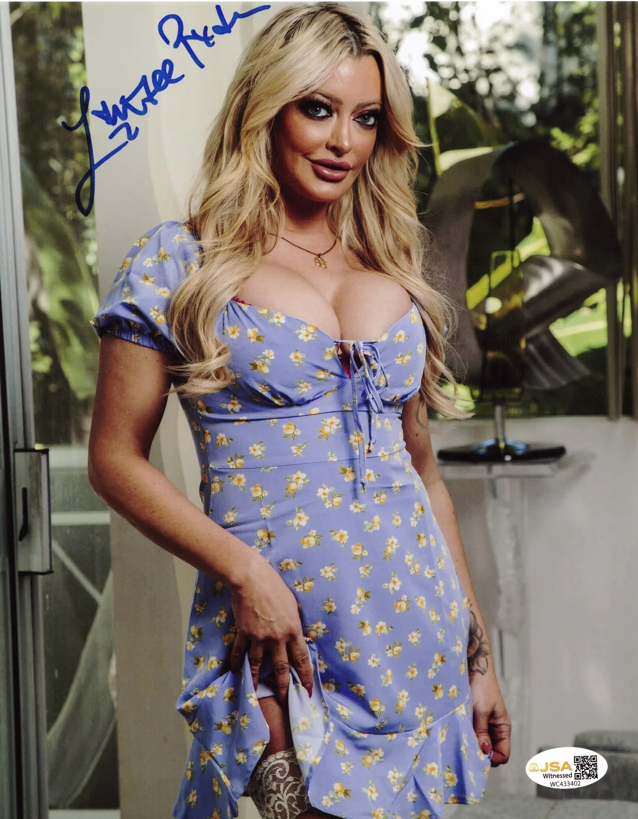 Linzee Ryder — Linzee Ryder Adult Video Star signed Hot 8x10 photo Proof #18 JSA Witnessed