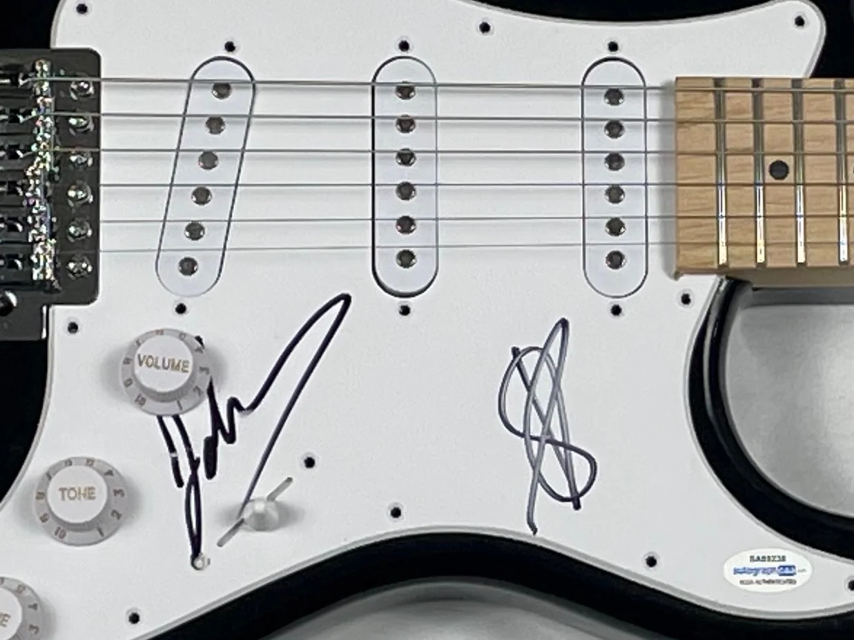 GOO GOO DOLLS Signed Autograph Electric Guitar John Rzeznik Robby Takac ACOA COA, изображение 4
