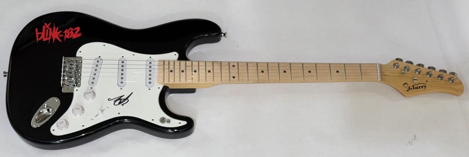 Mark Hoppus BLINK-182 Signed Autograph Electric Guitar Band Bassist Beckett COA, изображение 3