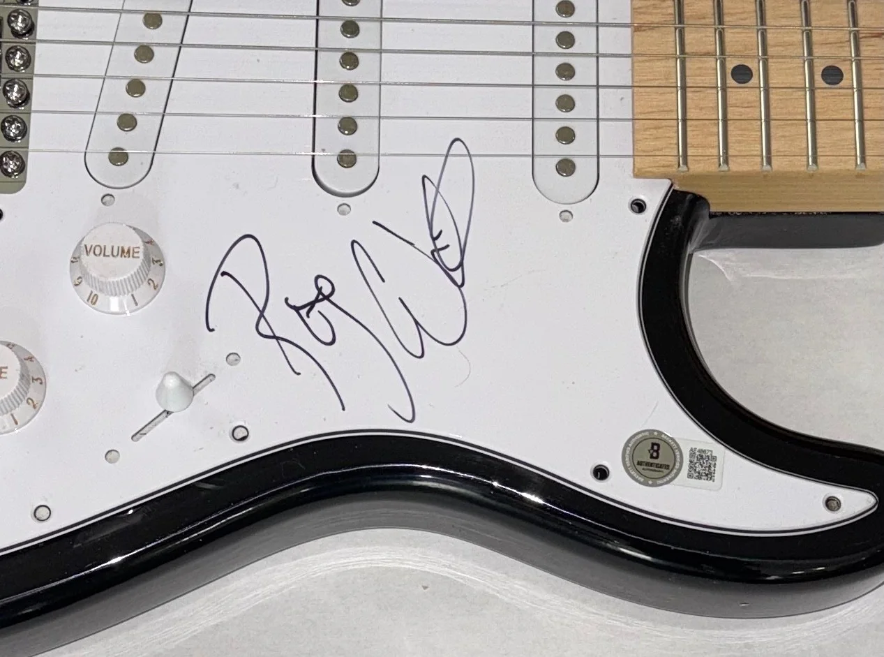 Roger Waters Pink Floyd Signed Autograph Electric Guitar Beckett COA, изображение 4