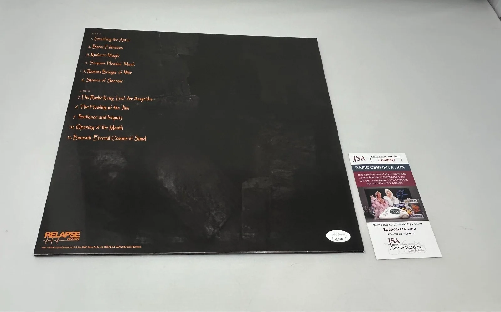 Karl Sanders of Nile signed Amongst The Catacombs of Nephren-KA Album JSA COA, изображение 2