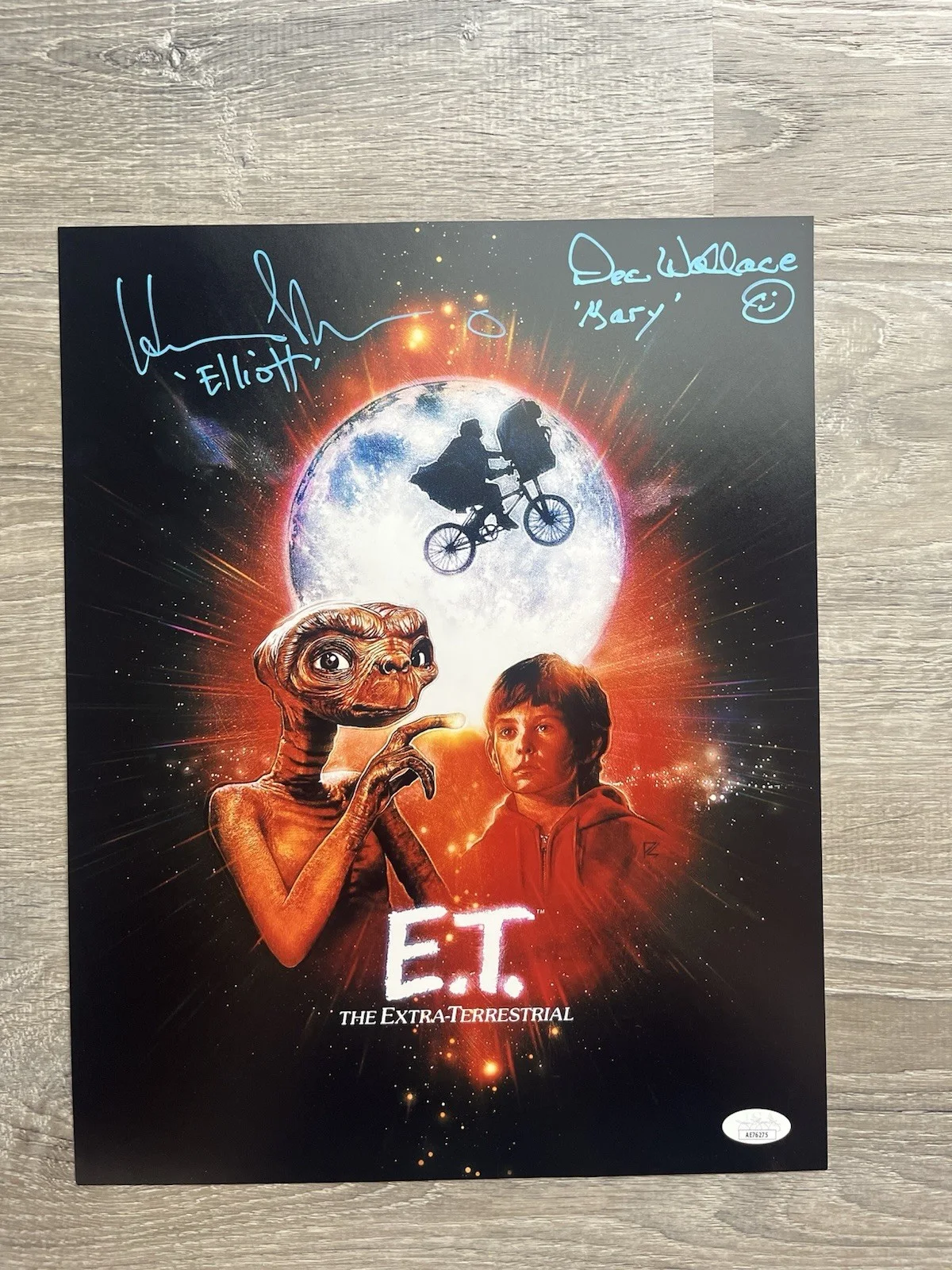 Henry Thomas Dee Wallace Signed ET Extra Terrestrial 11x14 Photo JSA COA Auto, image 2