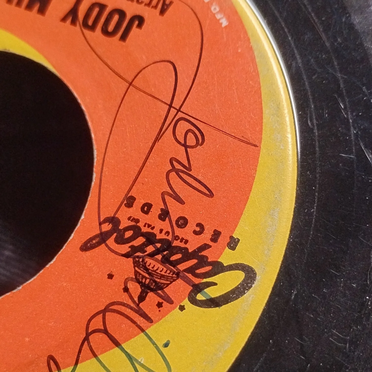 Jody Miller Autographed Capitol Records Vinyl He Walks Like a Man, image 3