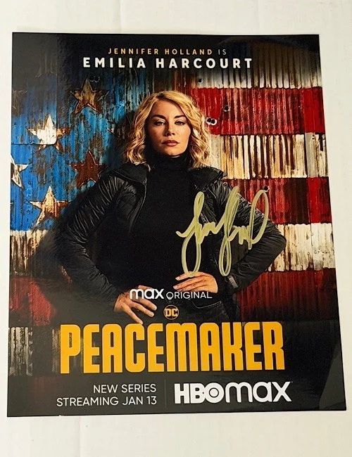Jennifer Holland — Jennifer Holland - Peacemaker Signed Autographed Photo (8x10-in)