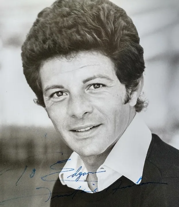 Signed 8x10 B&W Press Photo Frankie Avalon Mickey Mouse Club Back to the Beach, изображение 2