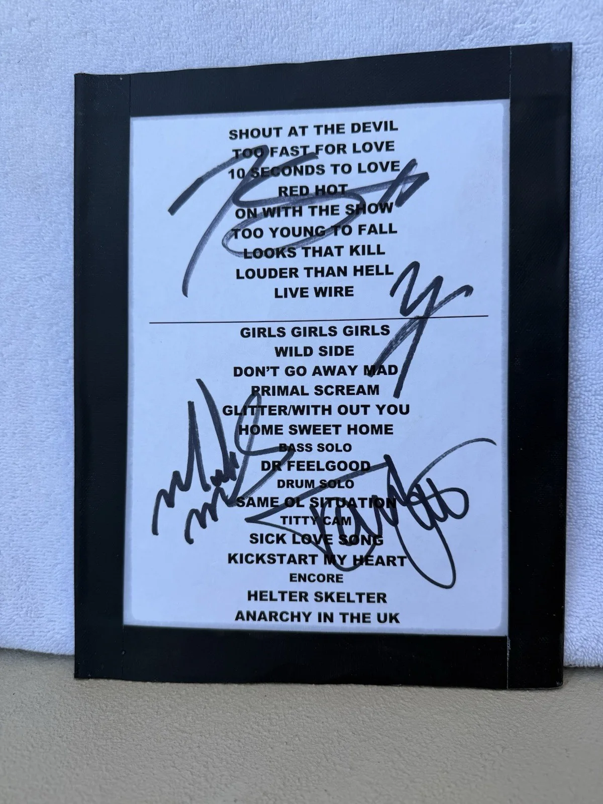 Motley Crue Signed Set List Full Original Band Signed Autographed, image 4